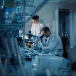 Healthcare_lab-workers